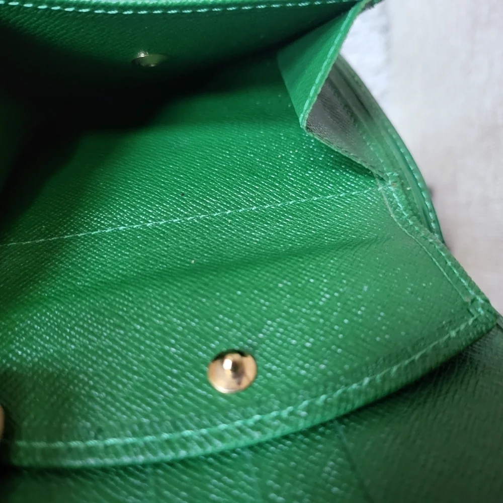 Louis Vuitton Epi Leather Porte Billes Compact Wallet Green Button Bifold Snap
